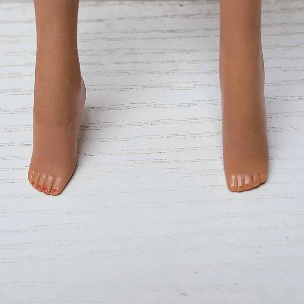 VTG 1962 Bubblecut Barbie‎ Doll Brunette Red Swimsuit With Box And Metal Stand